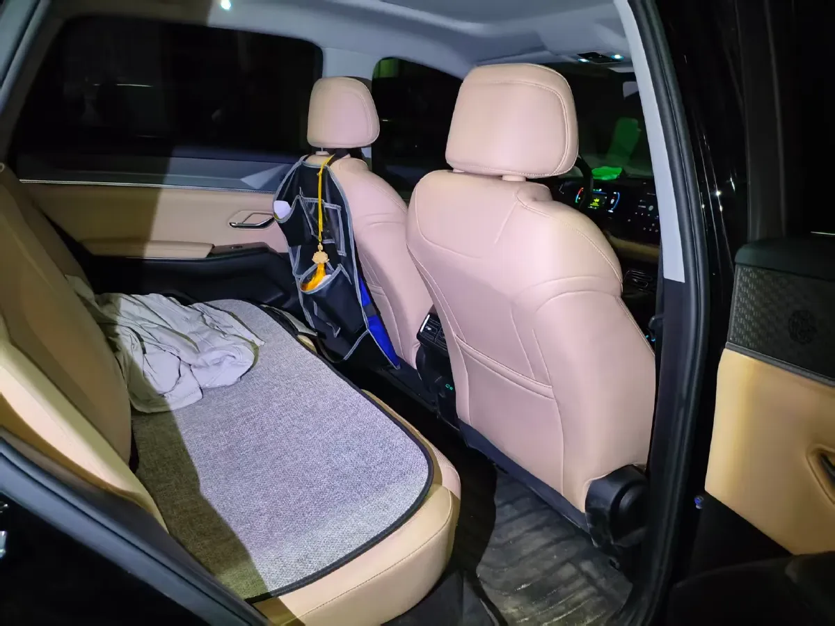 2025 BYD Song Pro 1.5L 101HP L4 E-CVT PHEV 12.9KWH,autocango,china used car exporter,china ev exporter,chinese used car exporter,chinese used ev exporter