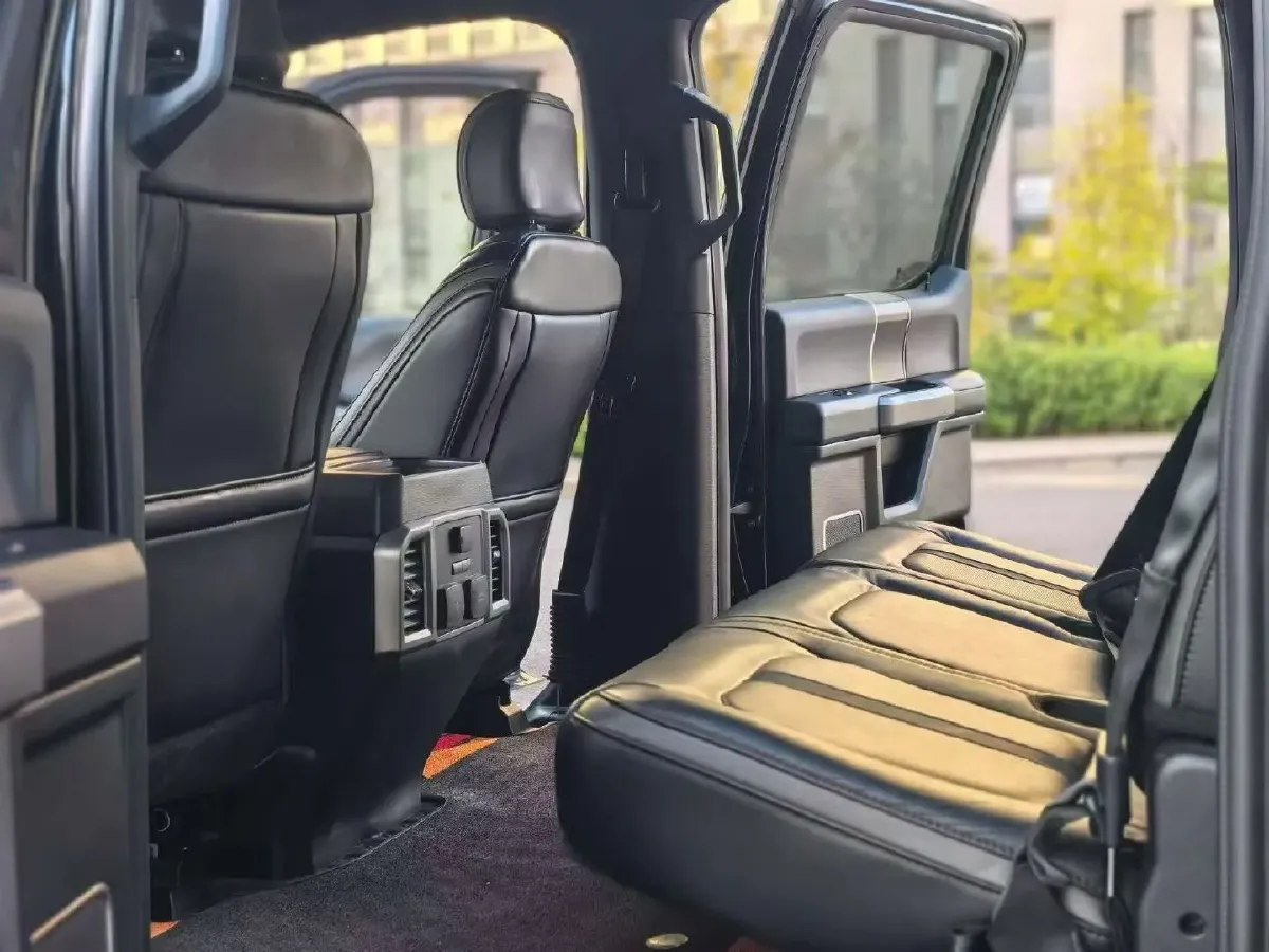 2019 Ford F-150 3.5T 381HP V6 10AT,autocango,china used car exporter,china ev exporter,chinese used car exporter,chinese used ev exporter