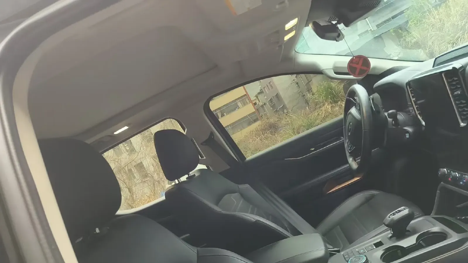 2023 Ford Ranger 2.3T 186HP L4 8AT,autocango,china used car exporter,china ev exporter,chinese used car exporter,chinese used ev exporter