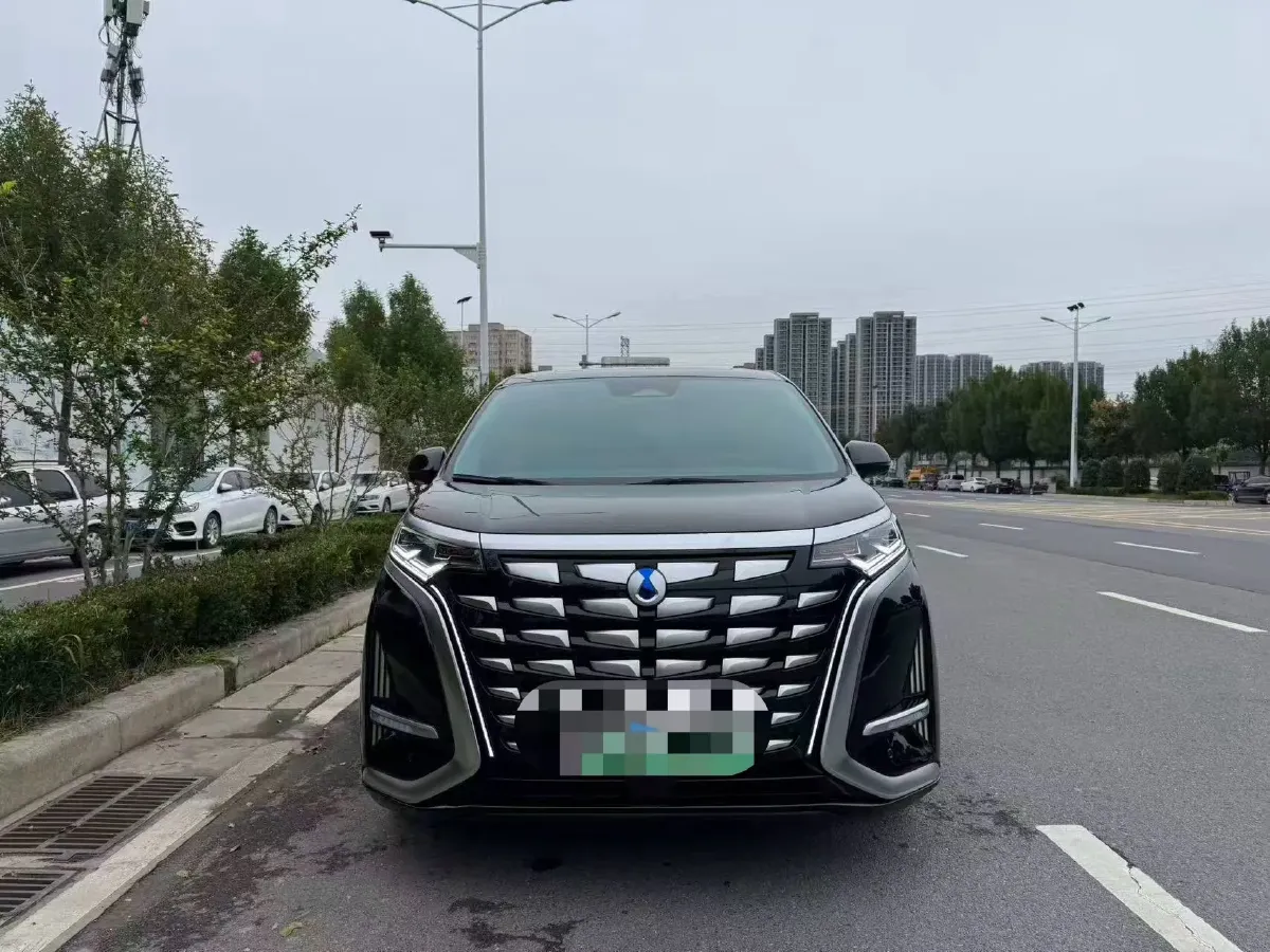 2022 Mercedes-Benz GLC Class 2.0T 197HP L4 9AT,autocango,china used car exporter,china ev exporter,chinese used car exporter,chinese used ev exporter