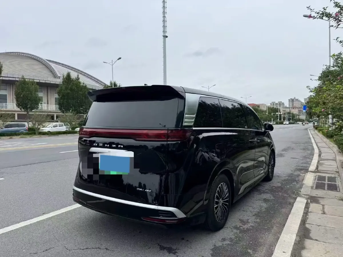 2022 Mercedes-Benz GLC Class 2.0T 197HP L4 9AT,autocango,china used car exporter,china ev exporter,chinese used car exporter,chinese used ev exporter