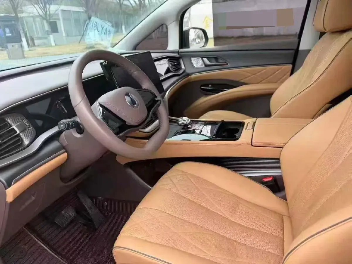 2022 Mercedes-Benz GLC Class 2.0T 197HP L4 9AT,autocango,china used car exporter,china ev exporter,chinese used car exporter,chinese used ev exporter
