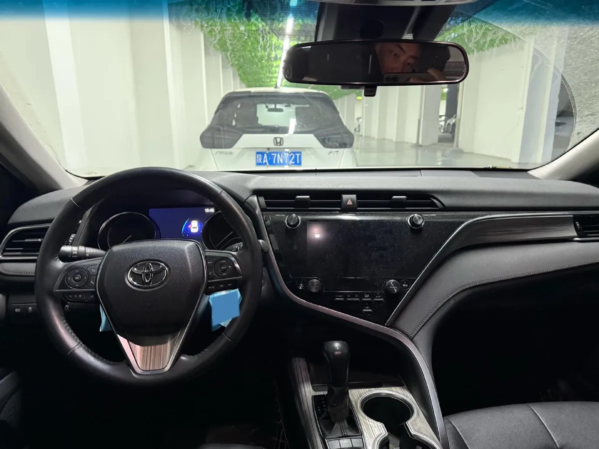 2019 Toyota Camry 2.5L 178HP L4 E-CVT Hybrid,autocango,china used car exporter,china ev exporter,chinese used car exporter,chinese used ev exporter