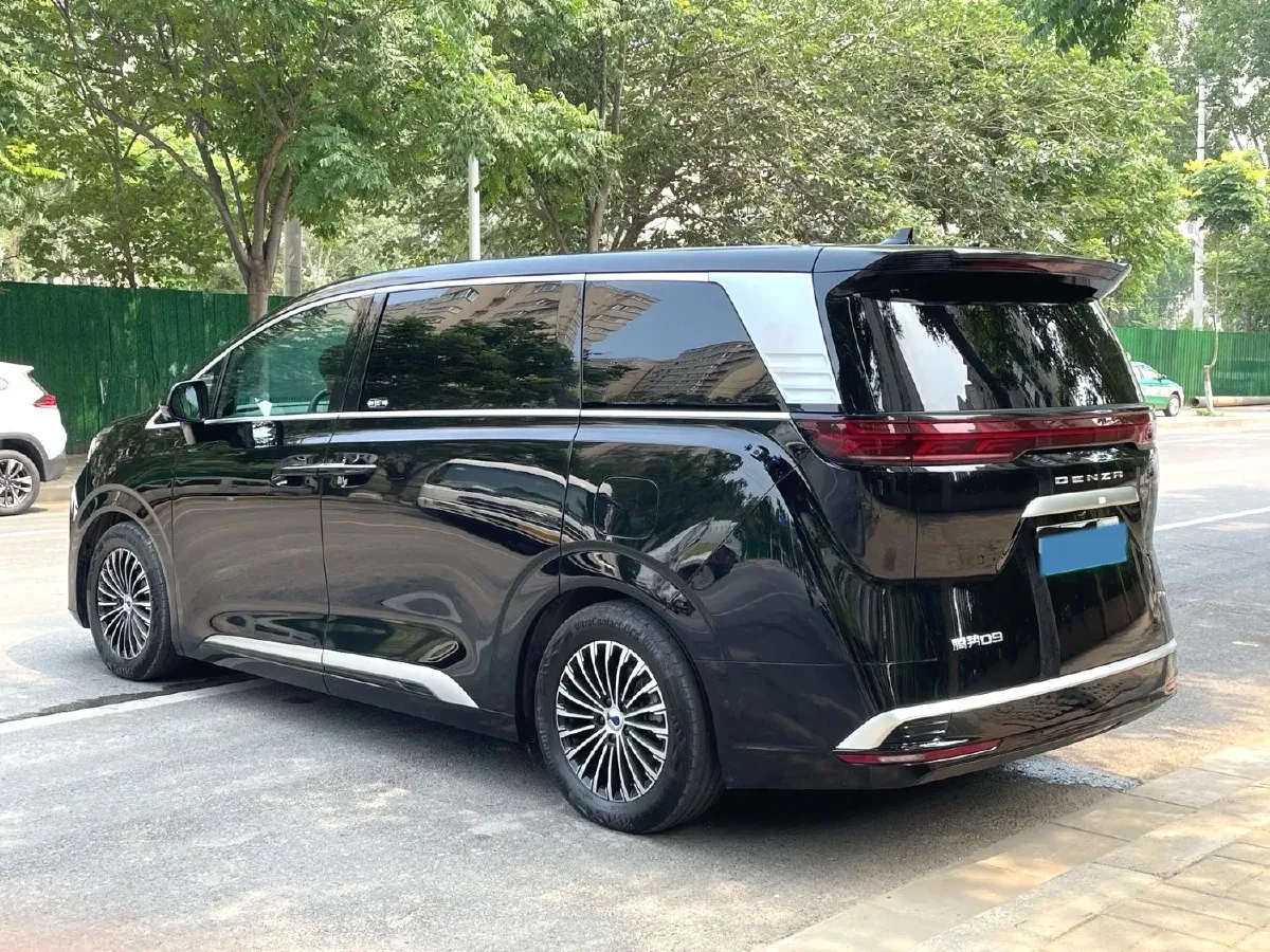 2022 Mercedes-Benz GLC Class 2.0T 197HP L4 9AT,autocango,china used car exporter,china ev exporter,chinese used car exporter,chinese used ev exporter