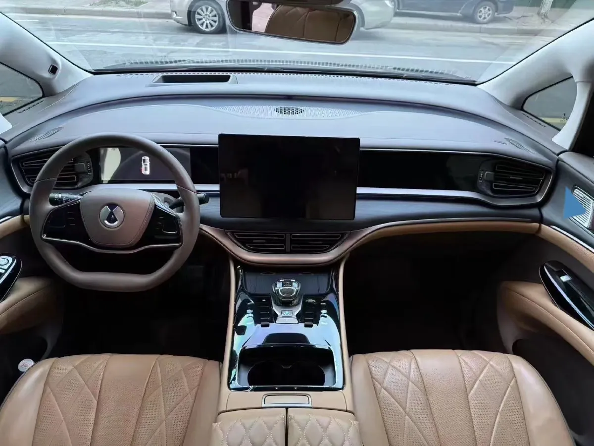 2022 Mercedes-Benz GLC Class 2.0T 197HP L4 9AT,autocango,china used car exporter,china ev exporter,chinese used car exporter,chinese used ev exporter