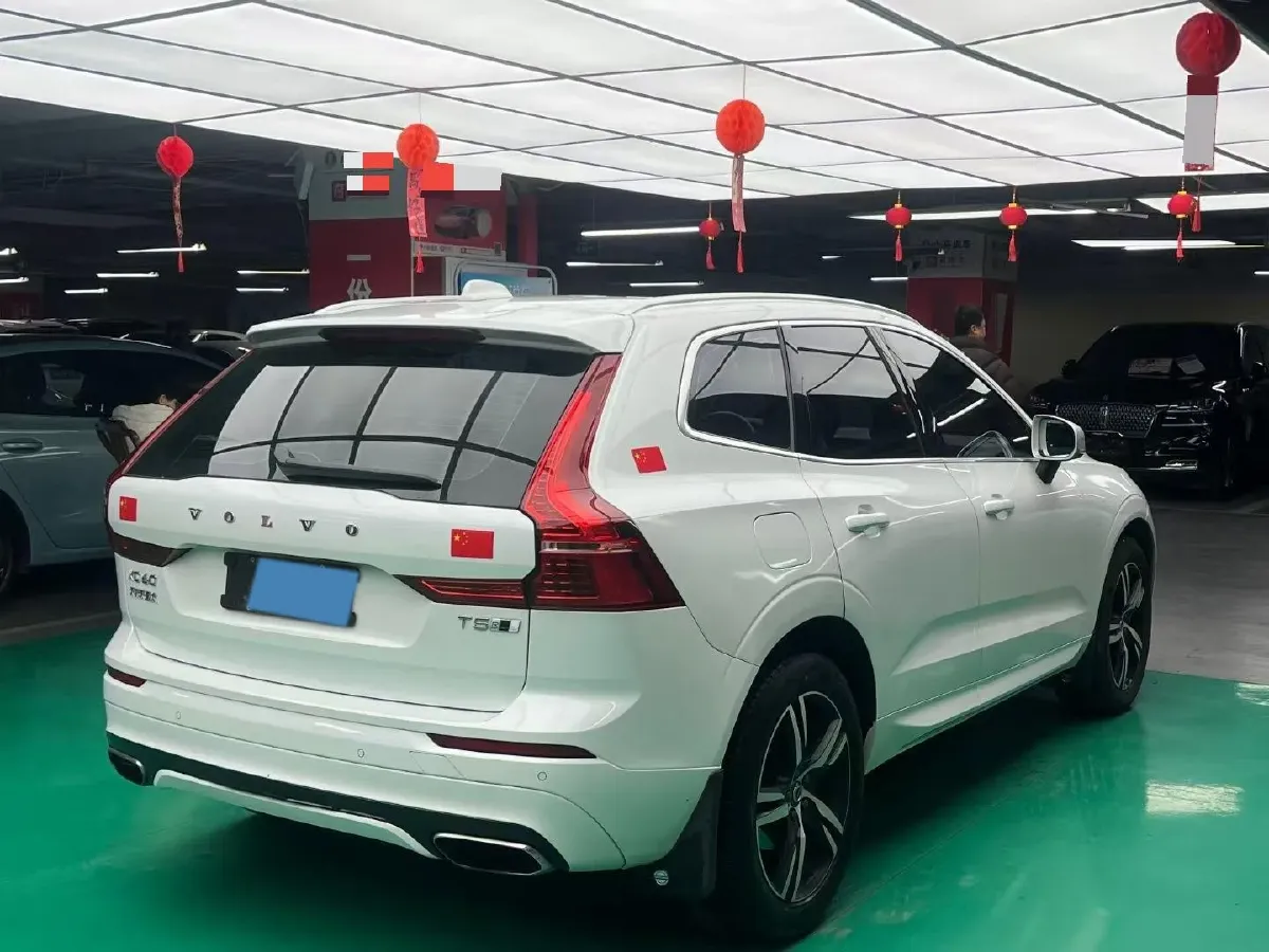 2018 Volvo XC60 2.0T 254HP L4 8AT,autocango,china used car exporter,china ev exporter,chinese used car exporter,chinese used ev exporter