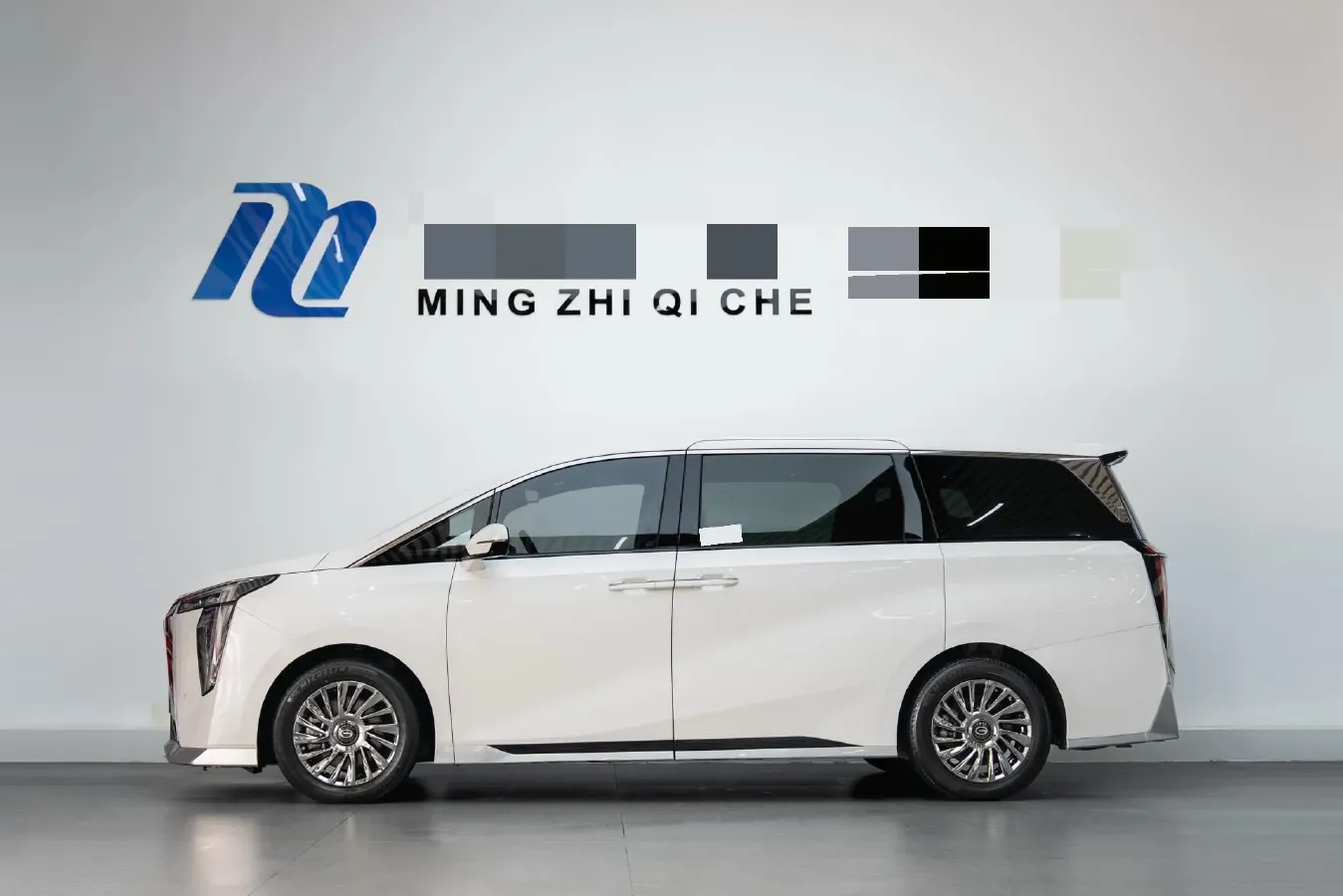 2023 GAC Trumpchi M8 2.0T 252HP L4 8AT,autocango,china used car exporter,china ev exporter,chinese used car exporter,chinese used ev exporter