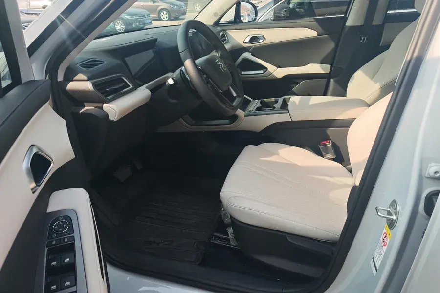 2025 BYD YuanUP BEV 45.12KWH,autocango,china used car exporter,china ev exporter,chinese used car exporter,chinese used ev exporter