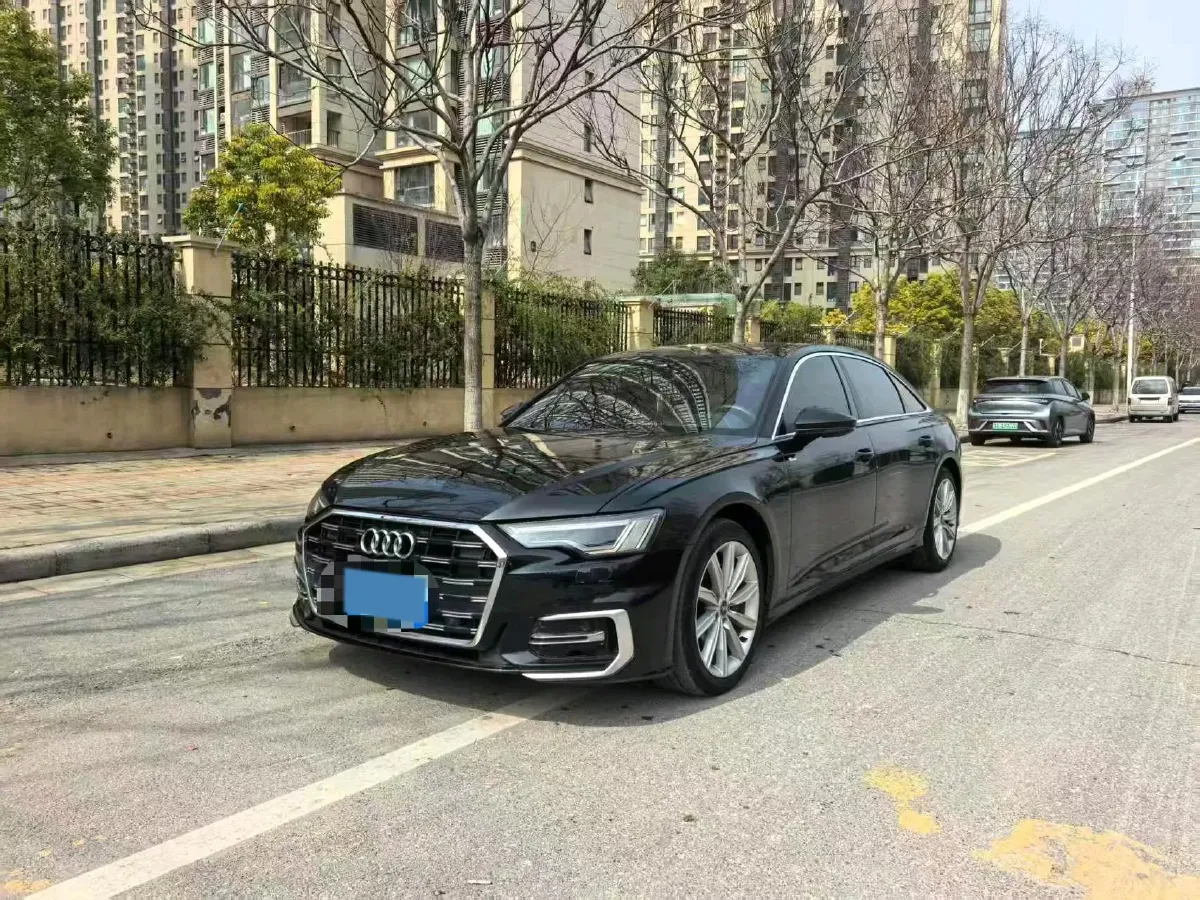 2020 Audi A6L 2.0T 224HP L4 7DCT,autocango,china used car exporter,china ev exporter,chinese used car exporter,chinese used ev exporter