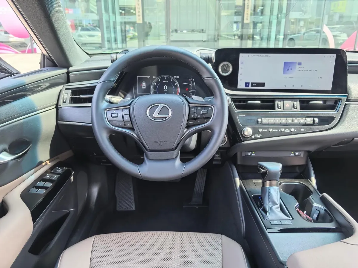 2023 Lexus ES 2.0L 173HP L4 CVT,autocango,china used car exporter,china ev exporter,chinese used car exporter,chinese used ev exporter