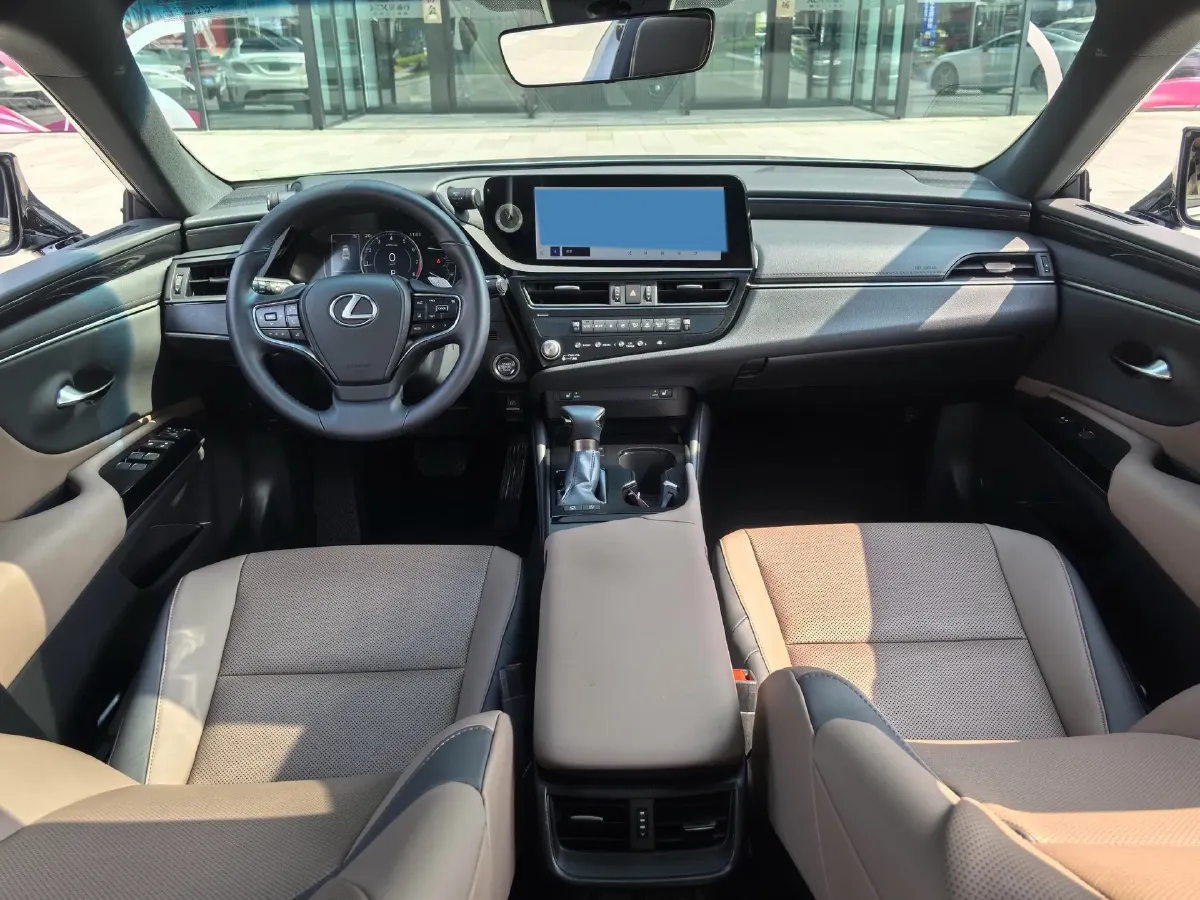 2023 Lexus ES 2.0L 173HP L4 CVT,autocango,china used car exporter,china ev exporter,chinese used car exporter,chinese used ev exporter