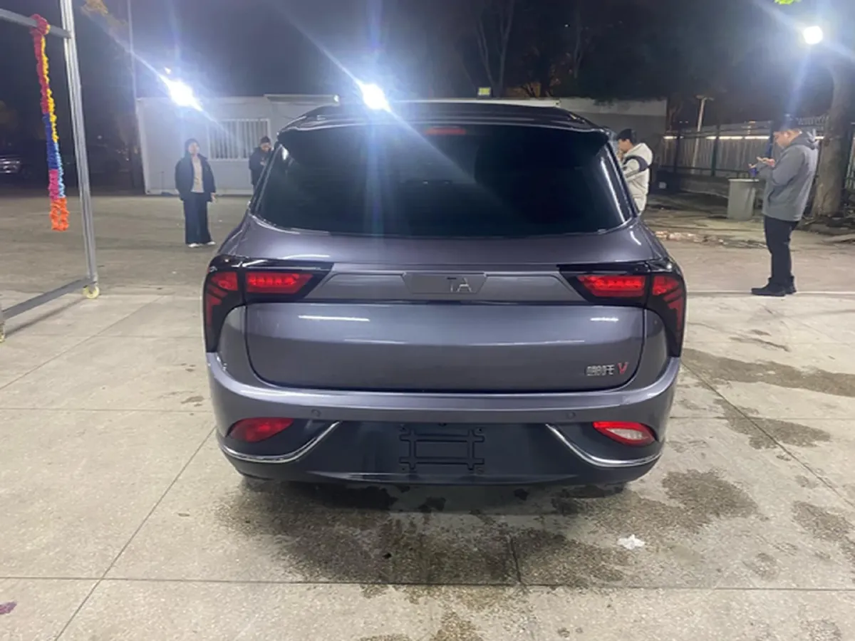 2022 ChangAn Oshan X7 Plus 1.5T 188HP L4 7DCT,autocango,china used car exporter,china ev exporter,chinese used car exporter,chinese used ev exporter