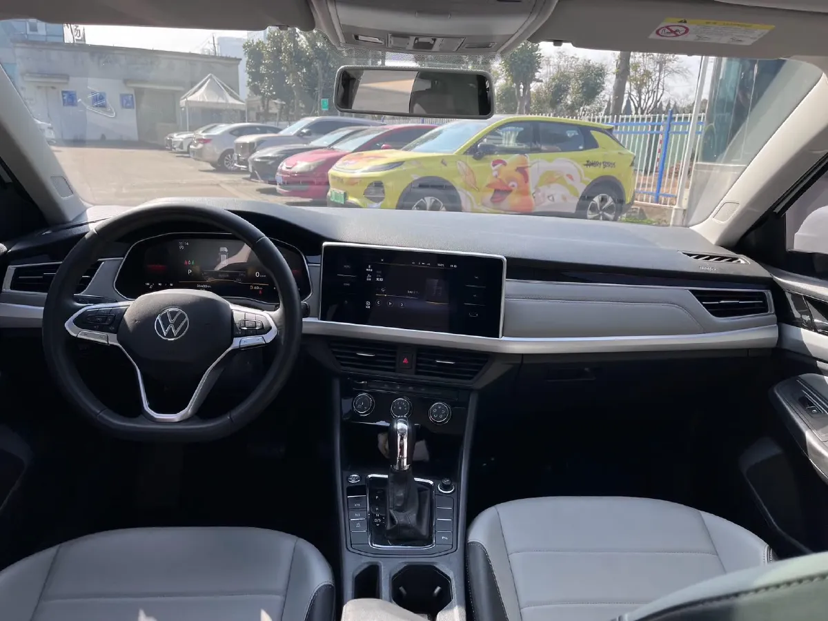 2023 Volkswagen Bora 1.2T 116HP L4 7DCT,autocango,china used car exporter,china ev exporter,chinese used car exporter,chinese used ev exporter