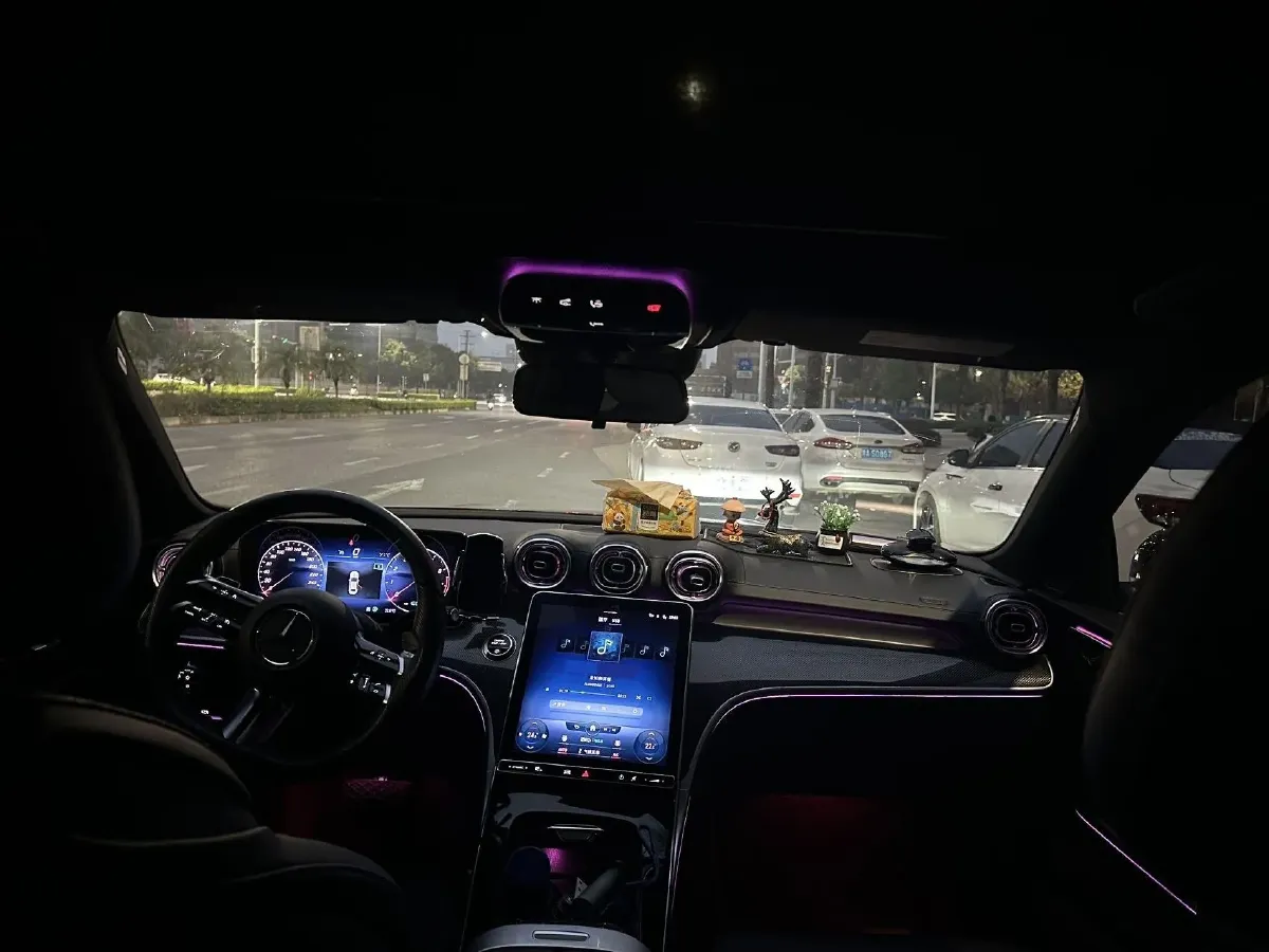 2022 Mercedes-Benz C Class 1.5T 204HP L4 9AT,autocango,china used car exporter,china ev exporter,chinese used car exporter,chinese used ev exporter