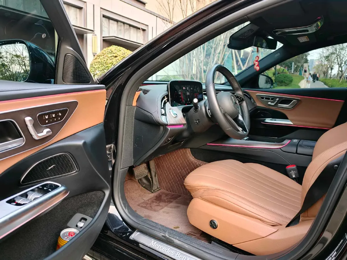 2025 Mercedes-Benz E Class 2.0T 258HP L4 9AT,autocango,china used car exporter,china ev exporter,chinese used car exporter,chinese used ev exporter