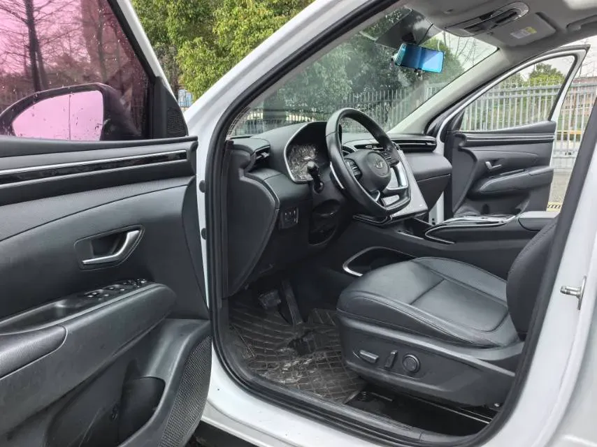 2021 Hyundai Tucson 1.5T 200HP L4 7DCT,autocango,china used car exporter,china ev exporter,chinese used car exporter,chinese used ev exporter