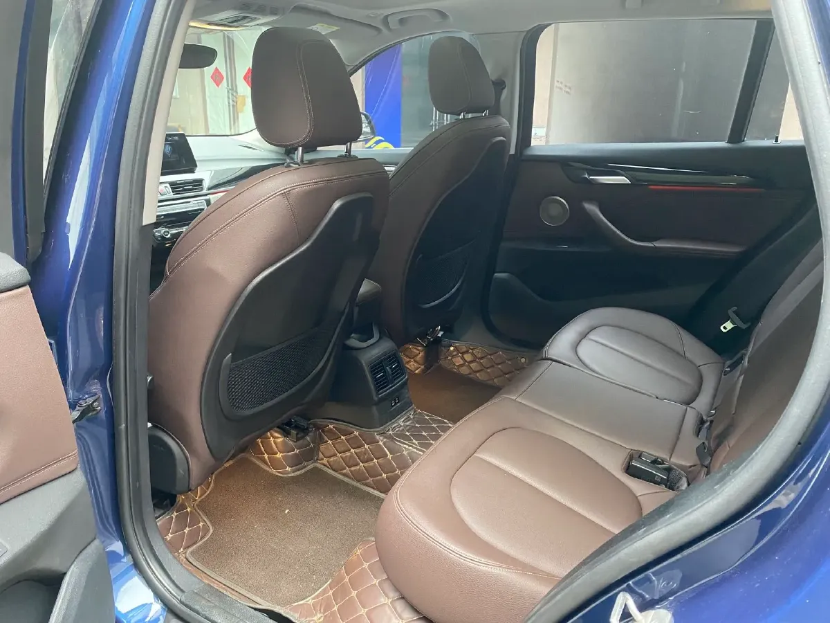 2022 BMW X1 2.0T 192HP L4 7DCT,autocango,china used car exporter,china ev exporter,chinese used car exporter,chinese used ev exporter