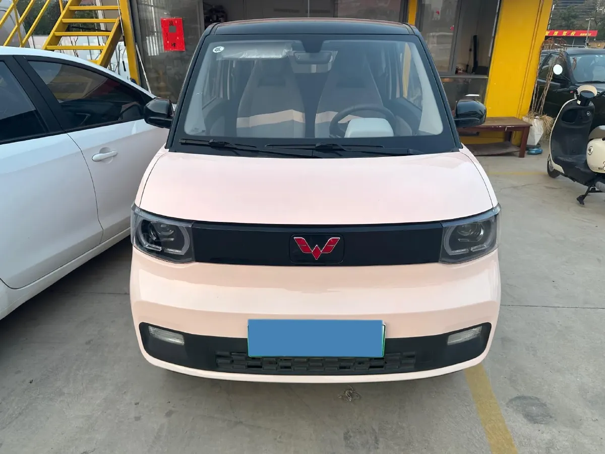2021 WuLing HongGuang MINI EV BEV 9.3KWH,autocango,china used car exporter,china ev exporter,chinese used car exporter,chinese used ev exporter