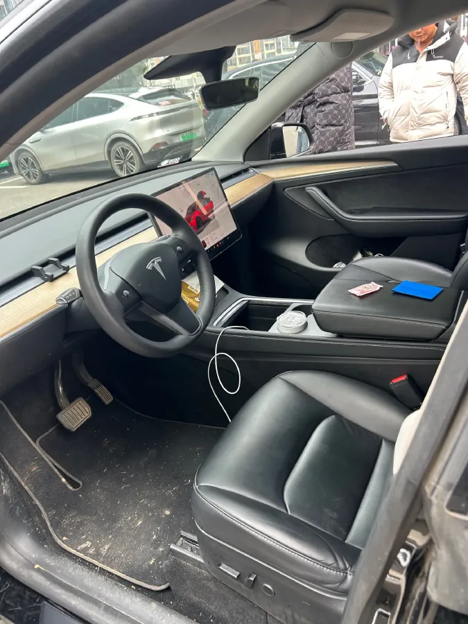 2022 Tesla Model Y BEV 60KWH,autocango,china used car exporter,china ev exporter,chinese used car exporter,chinese used ev exporter