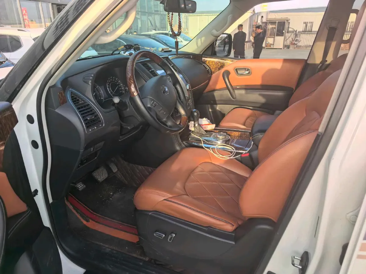 2018 Nissan Patrol 4.0L 279HP V6 7AT,autocango,china used car exporter,china ev exporter,chinese used car exporter,chinese used ev exporter