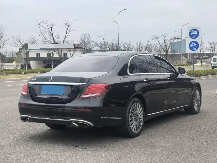 2020 Mercedes-Benz E Class 2.0T 258HP L4 9AT,autocango,china used car exporter,china ev exporter,chinese used car exporter,chinese used ev exporter