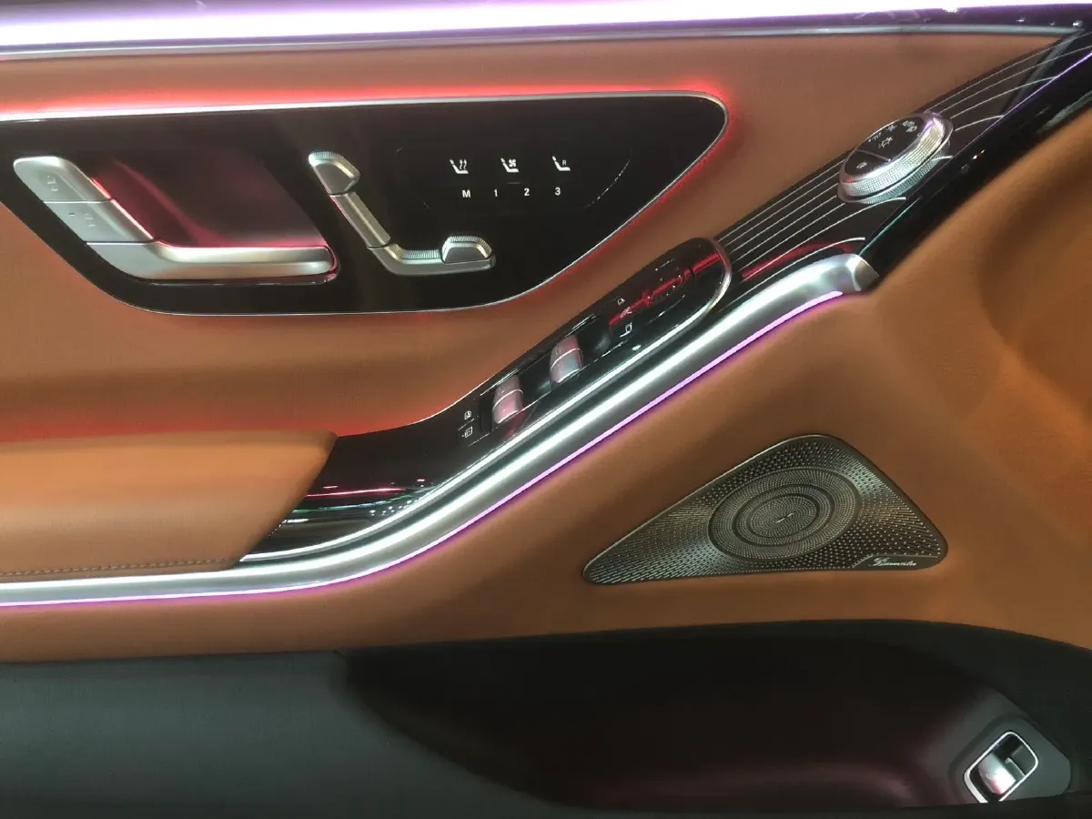 2022 Mercedes-Benz S Class 2.5T 367HP L6 9AT,autocango,china used car exporter,china ev exporter,chinese used car exporter,chinese used ev exporter