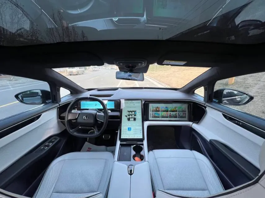 2021 HiPhi X BEV 97KWH,autocango,china used car exporter,china ev exporter,chinese used car exporter,chinese used ev exporter