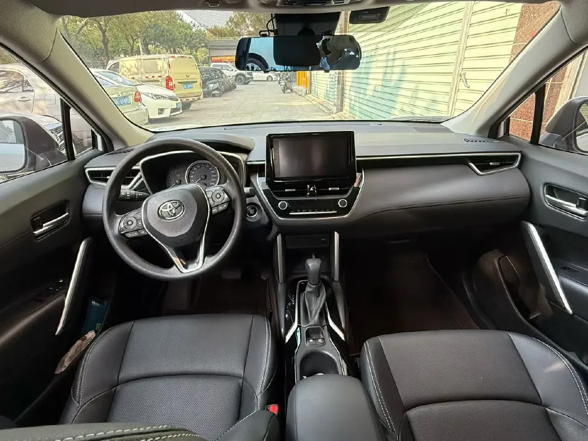 2022 Toyota Frontlander 2.0L 171HP L4 CVT,autocango,china used car exporter,china ev exporter,chinese used car exporter,chinese used ev exporter