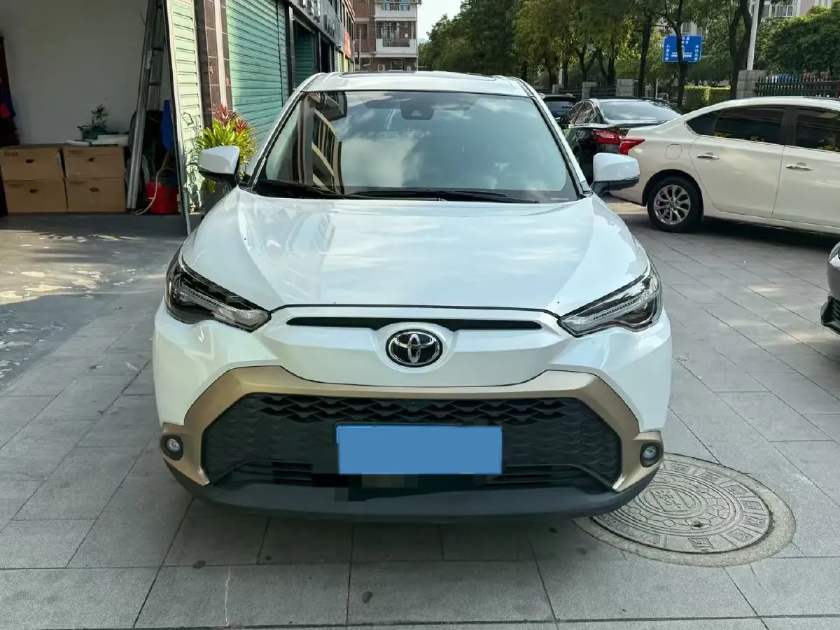 2022 Toyota Frontlander 2.0L 171HP L4 CVT,autocango,china used car exporter,china ev exporter,chinese used car exporter,chinese used ev exporter