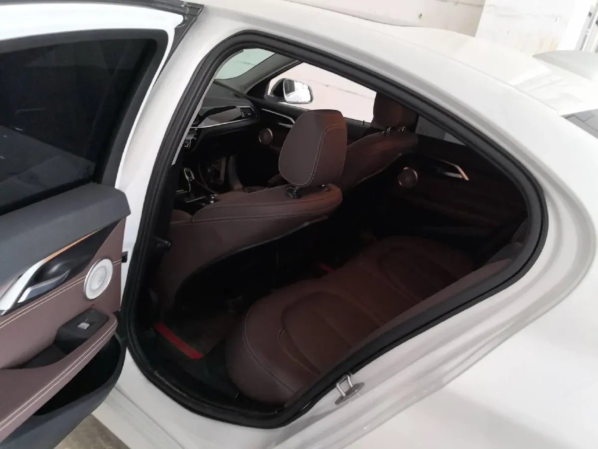 2023 BMW 1 Series 1.5T 136HP L3 7DCT,autocango,china used car exporter,china ev exporter,chinese used car exporter,chinese used ev exporter