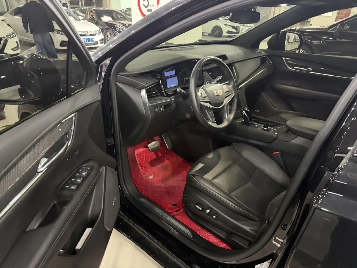 2023 Cadillac XT5 2.0T 237HP L4 9AT,autocango,china used car exporter,china ev exporter,chinese used car exporter,chinese used ev exporter