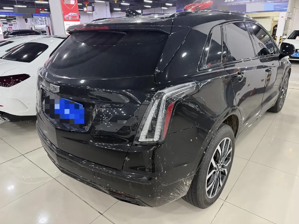 2023 Cadillac XT5 2.0T 237HP L4 9AT,autocango,china used car exporter,china ev exporter,chinese used car exporter,chinese used ev exporter