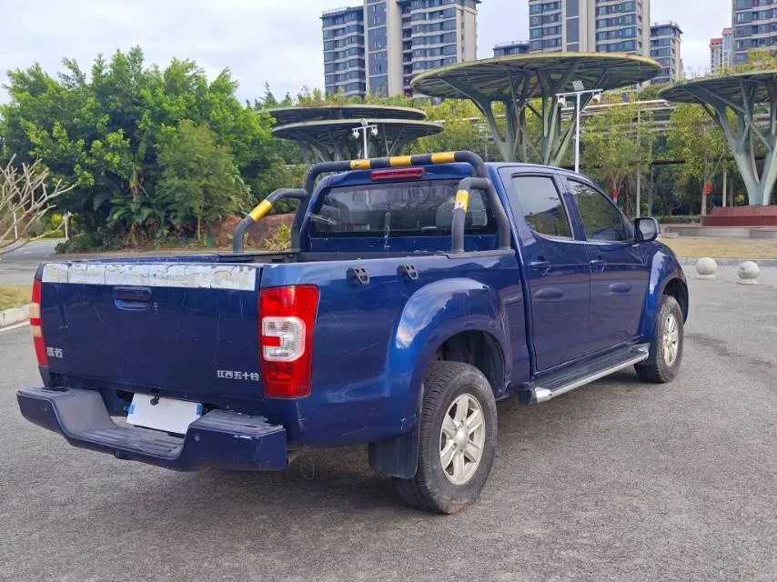 2022 Isuzu RE-MAX Jim 2.8T 120HP L4 5MT,autocango,china used car exporter,china ev exporter,chinese used car exporter,chinese used ev exporter