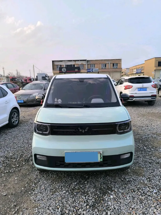 2022 WuLing HongGuang MINI EV BEV 9KWH,autocango,china used car exporter,china ev exporter,chinese used car exporter,chinese used ev exporter