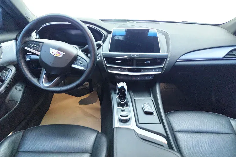 2023 Cadillac CT5 2.0T 237HP L4 10AT,autocango,china used car exporter,china ev exporter,chinese used car exporter,chinese used ev exporter