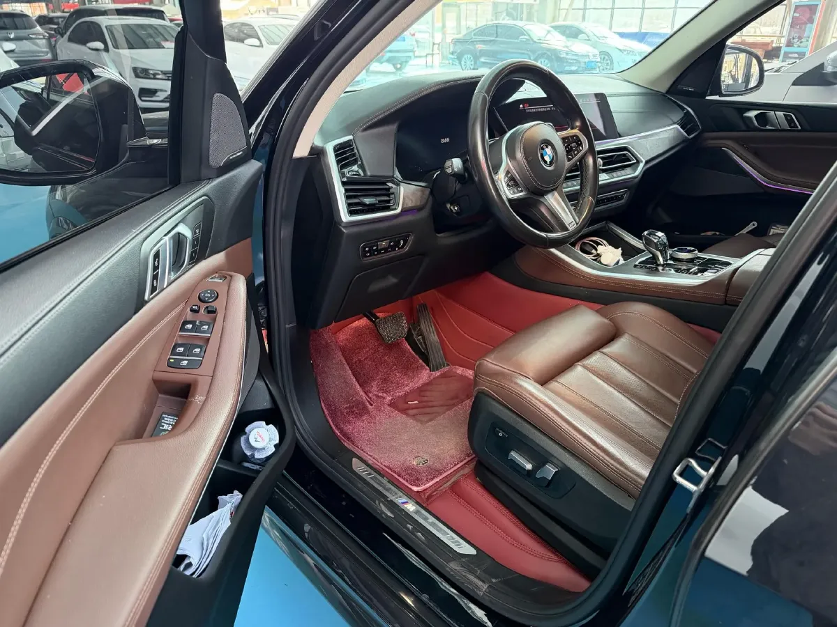 2020 BMW X5 3.0T 340HP L6 8AT,autocango,china used car exporter,china ev exporter,chinese used car exporter,chinese used ev exporter