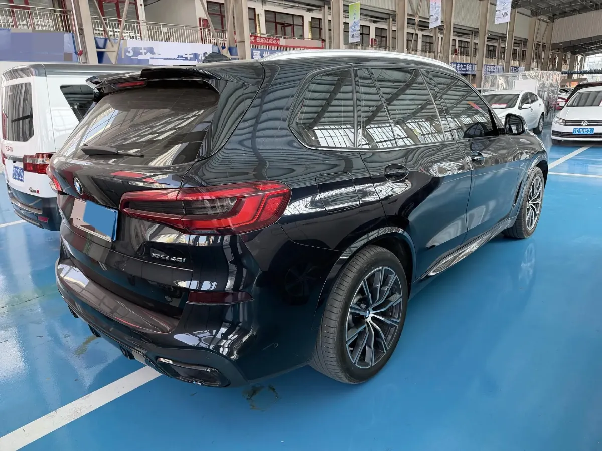 2020 BMW X5 3.0T 340HP L6 8AT,autocango,china used car exporter,china ev exporter,chinese used car exporter,chinese used ev exporter