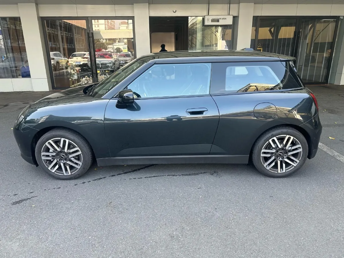 2025 MINI COOPER BEV 51.5KWH,autocango,china used car exporter,china ev exporter,chinese used car exporter,chinese used ev exporter