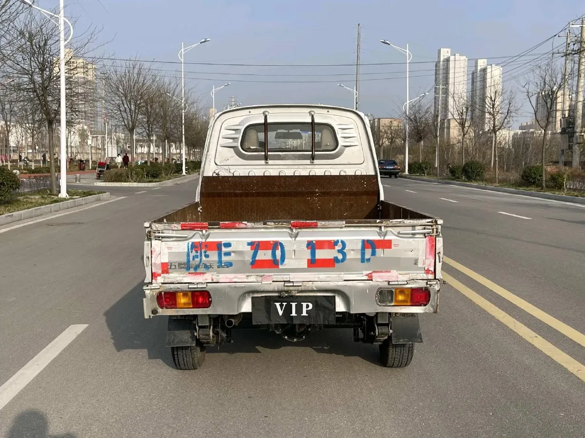 2021 WuLing RongGuang Mini Truck 1.5L 99HP L4 5MT,autocango,china used car exporter,china ev exporter,chinese used car exporter,chinese used ev exporter