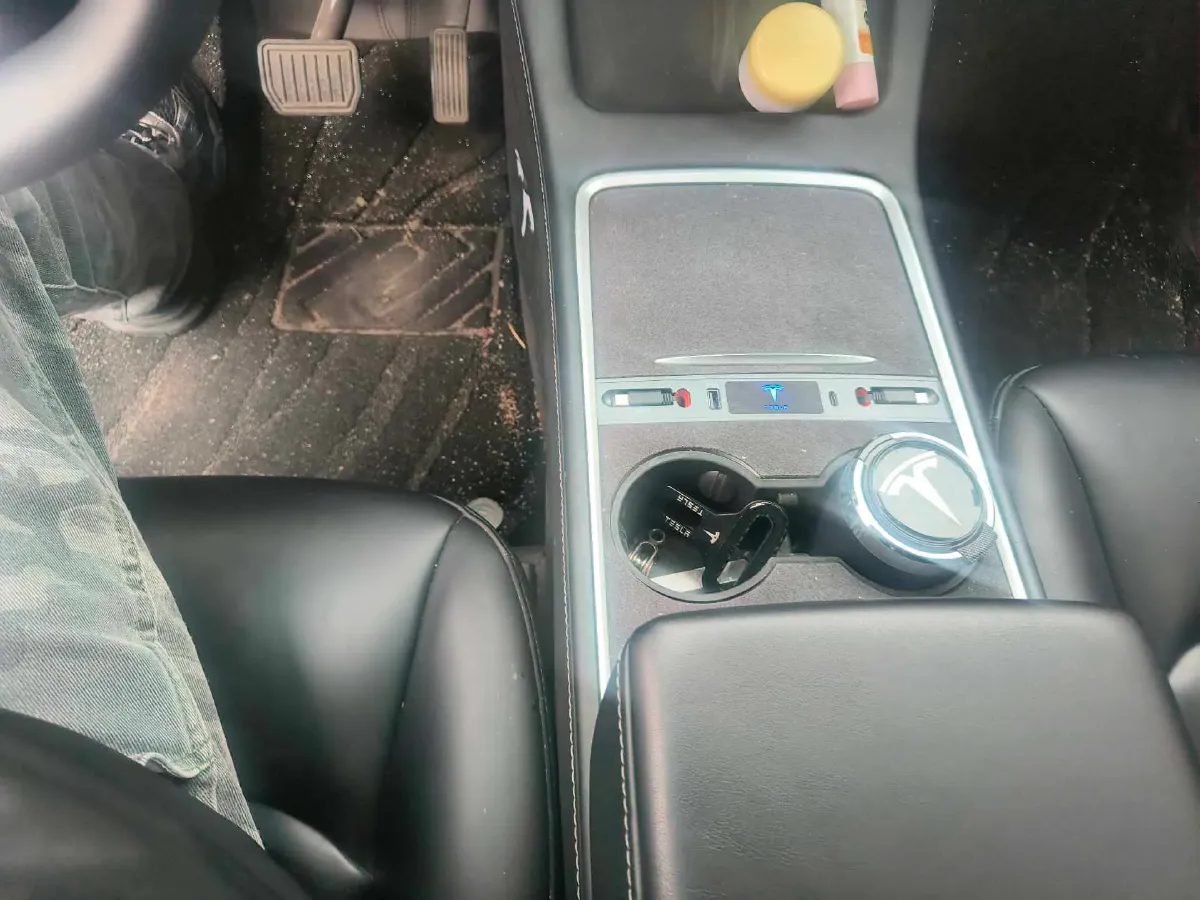 2022 Tesla Model Y BEV 60KWH,autocango,china used car exporter,china ev exporter,chinese used car exporter,chinese used ev exporter