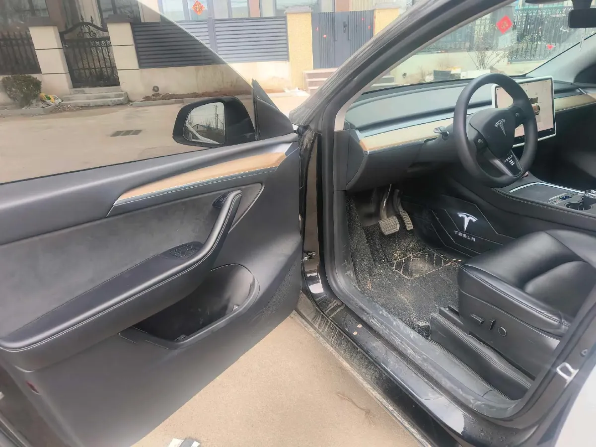 2022 Tesla Model Y BEV 60KWH,autocango,china used car exporter,china ev exporter,chinese used car exporter,chinese used ev exporter