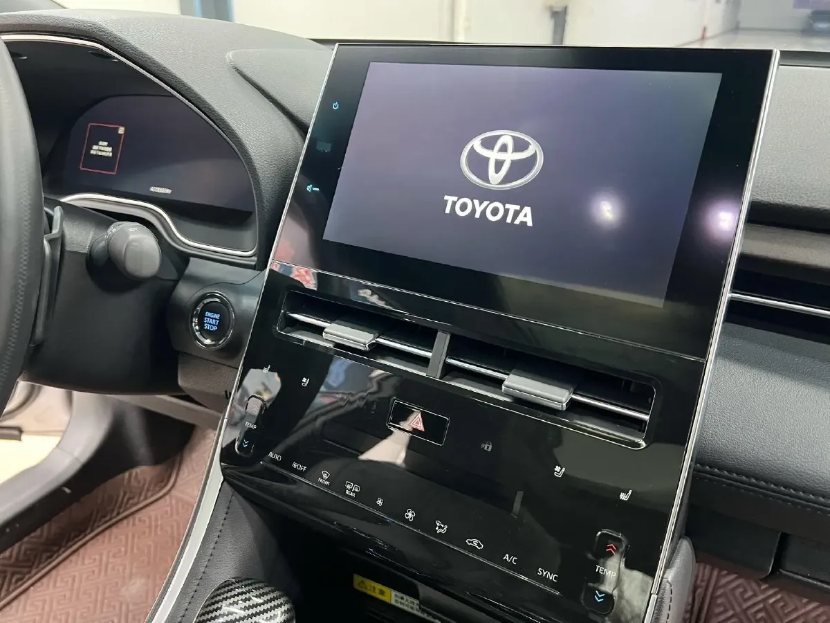 2023 Toyota Avalon 2.5L 207HP L4 8AT,autocango,china used car exporter,china ev exporter,chinese used car exporter,chinese used ev exporter