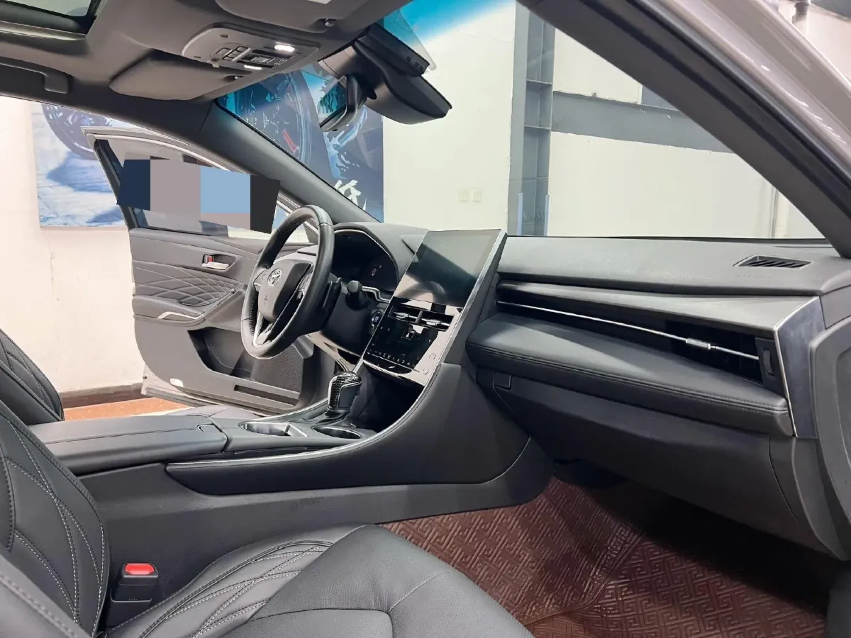 2023 Toyota Avalon 2.5L 207HP L4 8AT,autocango,china used car exporter,china ev exporter,chinese used car exporter,chinese used ev exporter