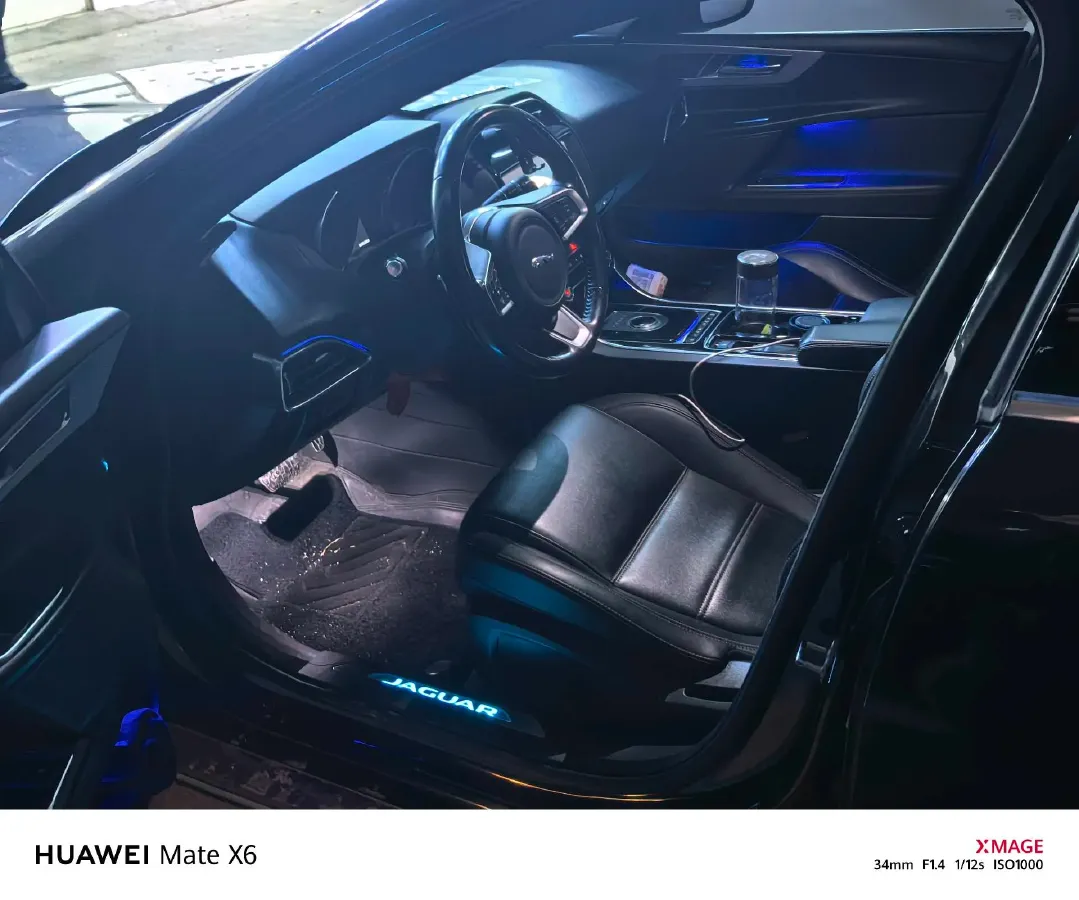 2019 Jeep Cherokee 2.0T 265HP L4 9AT,autocango,china used car exporter,china ev exporter,chinese used car exporter,chinese used ev exporter