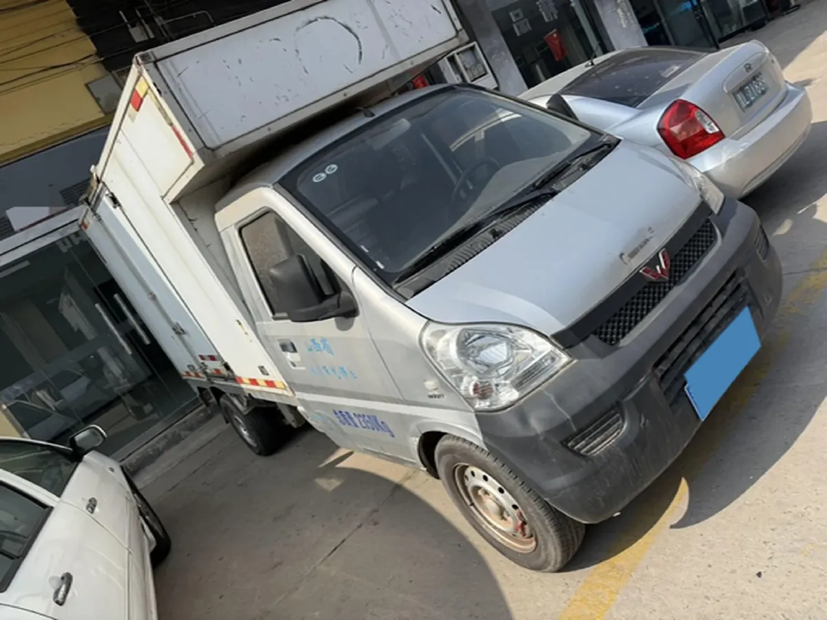2019 WuLing RongGuang Mini Truck 1.5L 107HP L4 5MT,autocango,china used car exporter,china ev exporter,chinese used car exporter,chinese used ev exporter