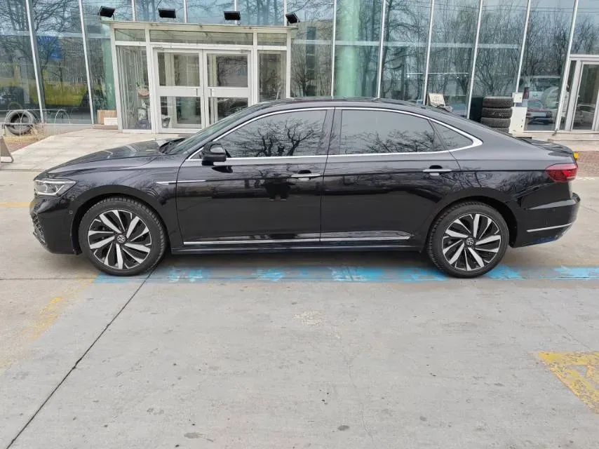 2022 Xpeng P7 BEV 60.2KWH,autocango,china used car exporter,china ev exporter,chinese used car exporter,chinese used ev exporter