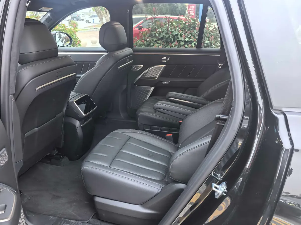 2025 ONVO L90 BEV,autocango,china used car exporter,china ev exporter,chinese used car exporter,chinese used ev exporter