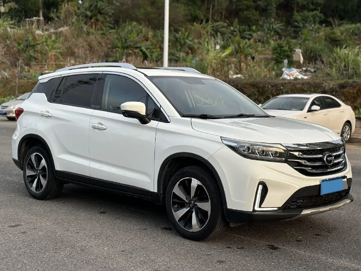 2019 GAC Trumpchi GS4 1.5T 169HP L4 6AT,autocango,china used car exporter,china ev exporter,chinese used car exporter,chinese used ev exporter
