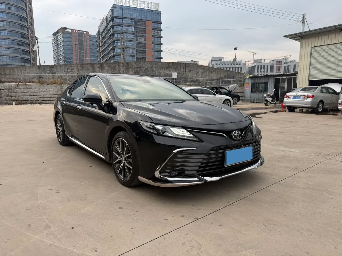 2021 Toyota Camry 2.5L 209HP L4 8AT,autocango,china used car exporter,china ev exporter,chinese used car exporter,chinese used ev exporter