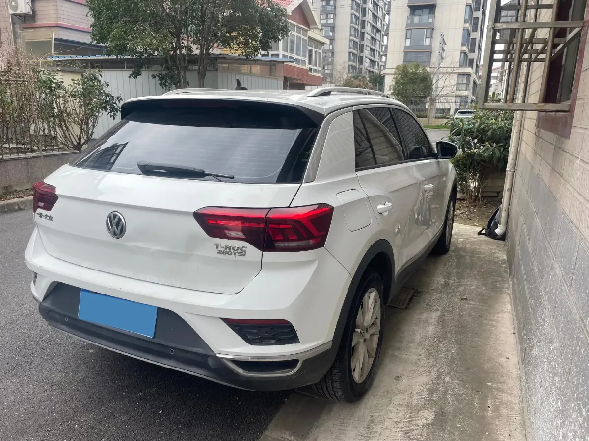 2019 Volkswagen T-Roc 1.4T 150HP L4 7DCT,autocango,china used car exporter,china ev exporter,chinese used car exporter,chinese used ev exporter